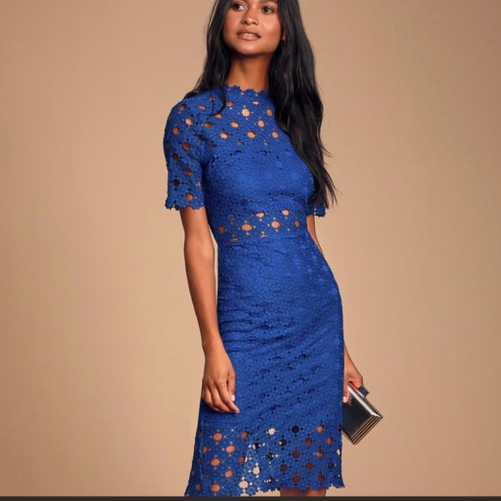 NWT Lulus Heartfelt Black Lace Bodycon Midi Dress